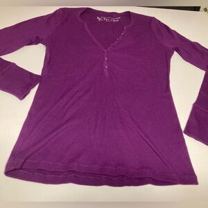 VINTAGE VICTORIAS SECRET TEE SHOP NEVER WORN  EXCELLENT CONDITION SIZE L